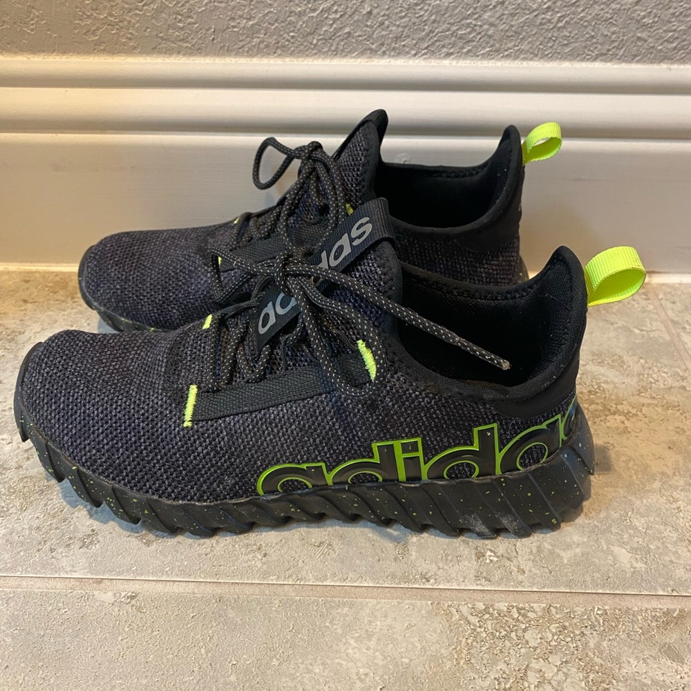 Adidas Kids Black and Neon Green Sneakers